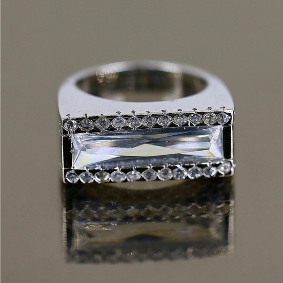SOLD- Solid Sterling Silver Ring w/ Rectangular & Round Stones - size 7.25 - Picture 4 of 11